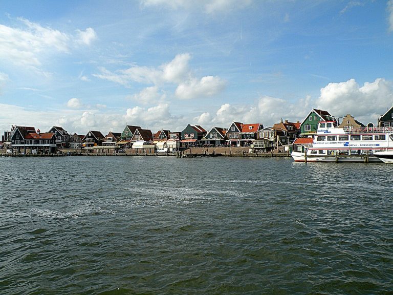 Markt op Visafslag Volendam — Evenement in Volendam